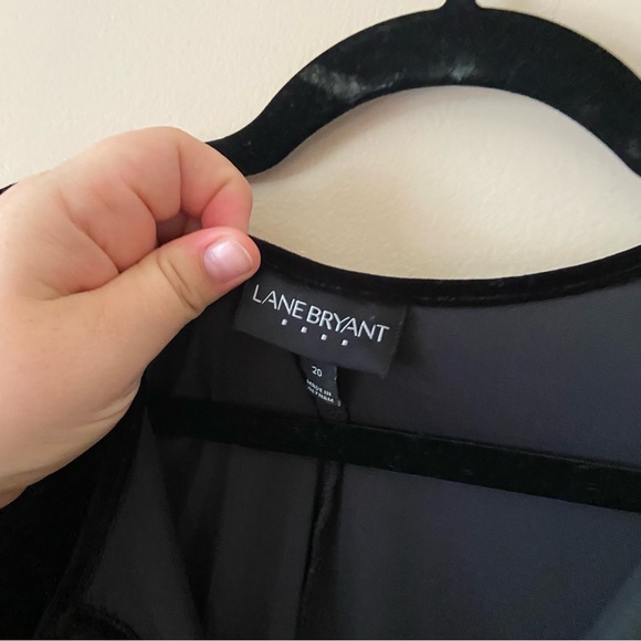 Lane Bryant• black velvet vneckline midi length dress 3/4 sleeve size 20 - Picture 5 of 13